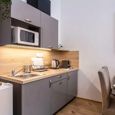 Apartment Elegant Lesser Town Escape Prag
